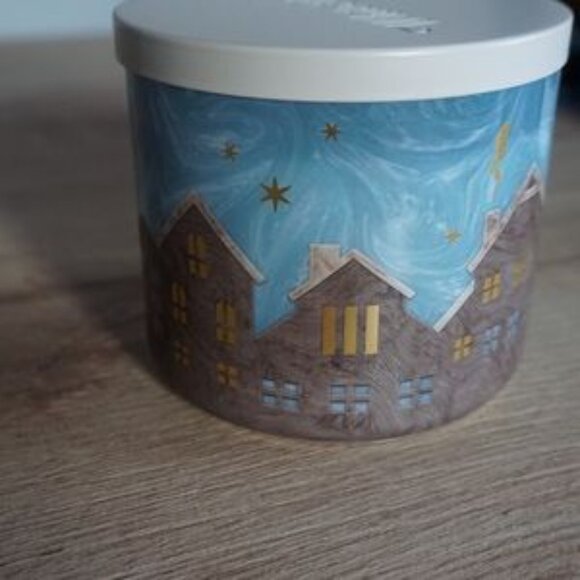 Afternoon Rainfall 3 Wick Candle - Picture 5 of 5